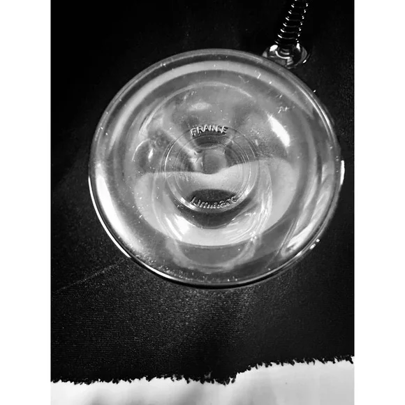 Luminarc France Green Etched Grapevine Wine Glasses beehive Stem ribbed Set of 2 - Picture 10 of 14